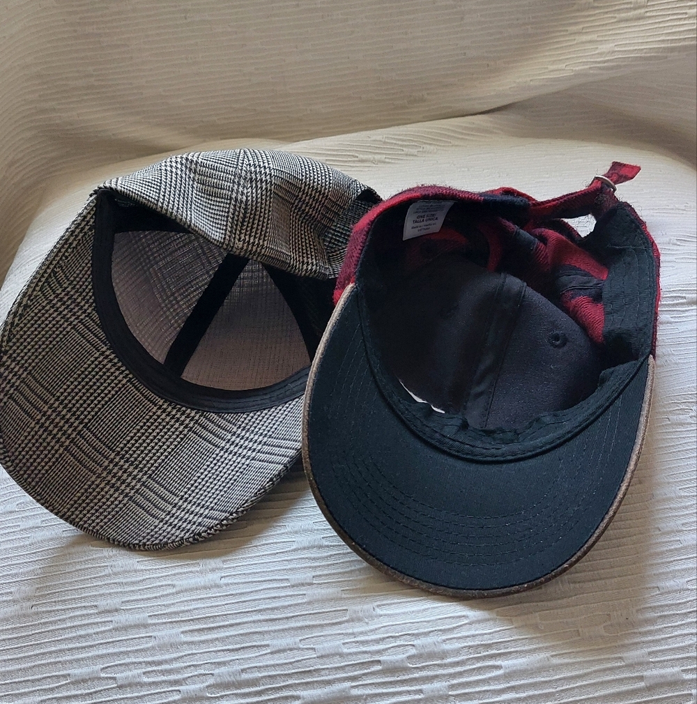 Plaid and Checkered Men's Caps Set - Picture 3 of 9